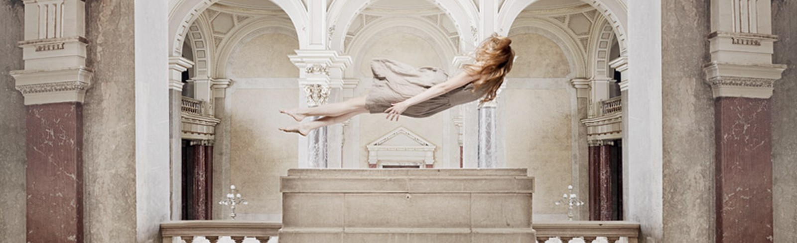 Bence Bakonyi - Bilder, Werke und Fotografie